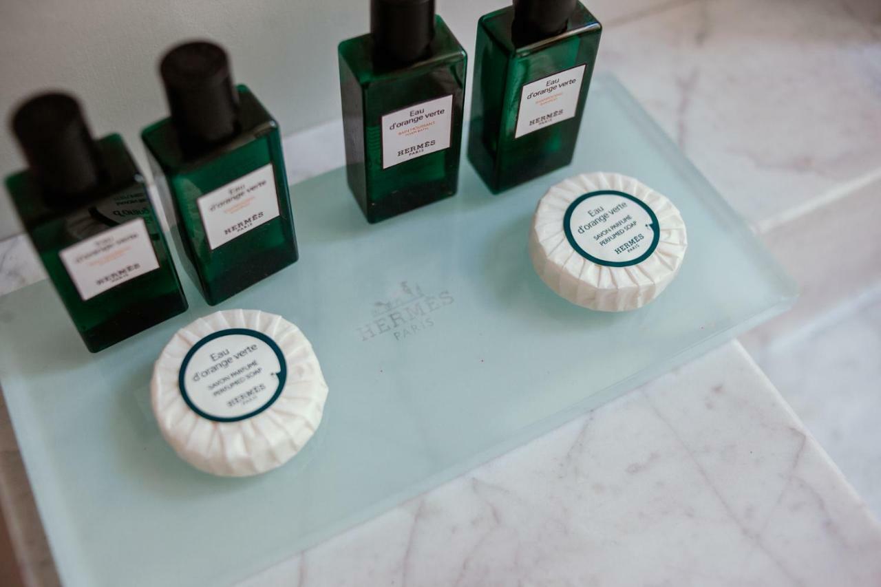 Palazzo Dei Grifoni - Luxury Suites - サン・ベネデット・デル・トロント エクステリア 写真